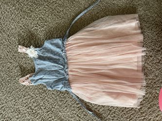 Girls Size 6 Dress 