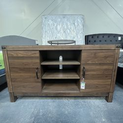 TV Console w/ shelving 