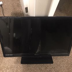 32” Emerson Led TV w/ Remote