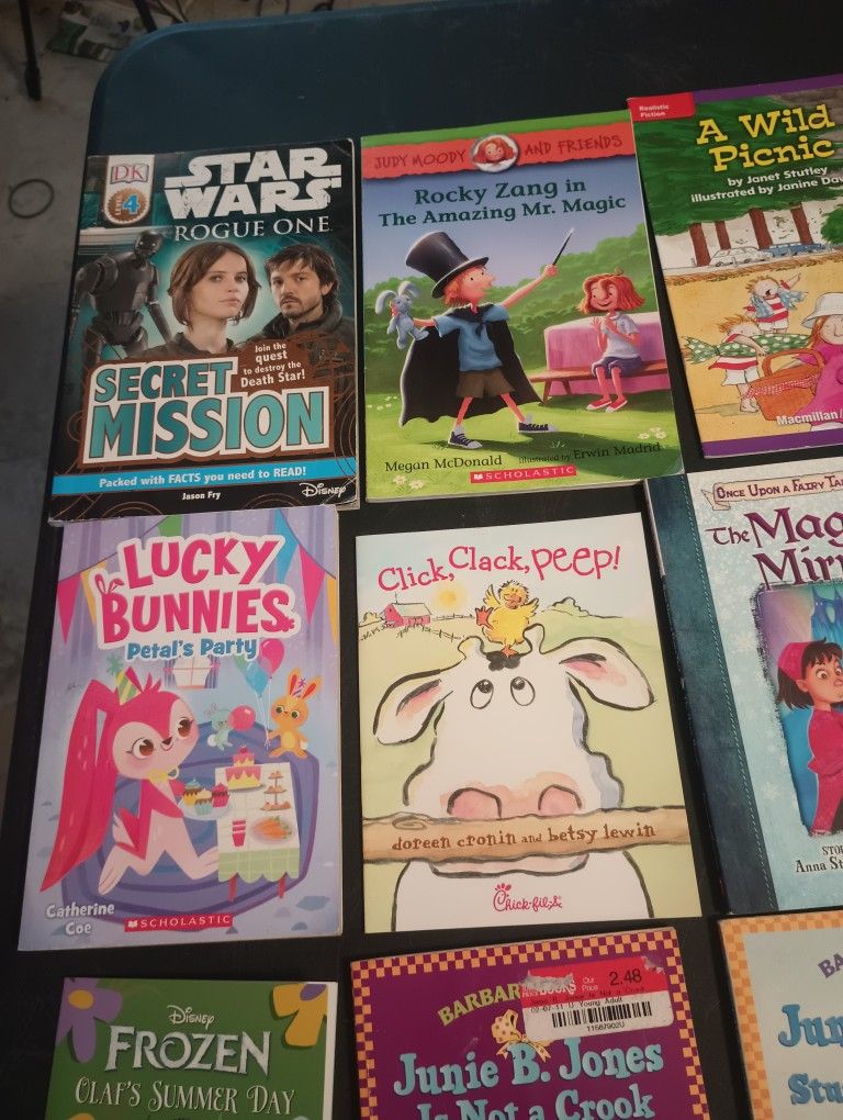 Lots Of Vintage Kids Books 