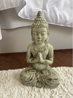 Decorative Praying Buddha