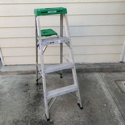 Ladder, 4 Foot