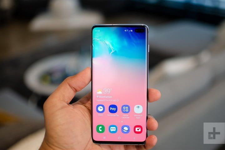 Samsung Galaxy S10+ (128gb) comes with charger and 1 month Warranty