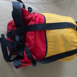 The North Face Convertible Fanny/backpack $25