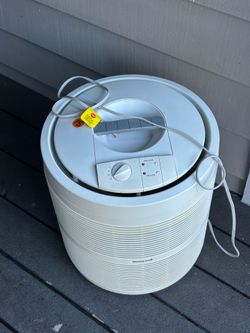 Honeywell Air Purifier – Used