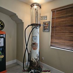 Antique Visible Gas Pump 