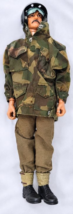 1998 21st Century Toys 12" Military Soldier Figure Camo Jacket Helmet #9