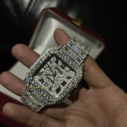 ICED OUT MOISSANITE WATCH (PASSES DIAMOND TESTER💎✅)