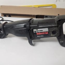 Black & Decker Industrial Reciprocating Saw (No Blades)