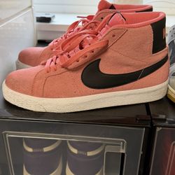 Nike Blazer Size 7 