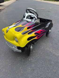Kid Trax Toddler Classic Pedal Car, Kids Durable Steel, Street Rod