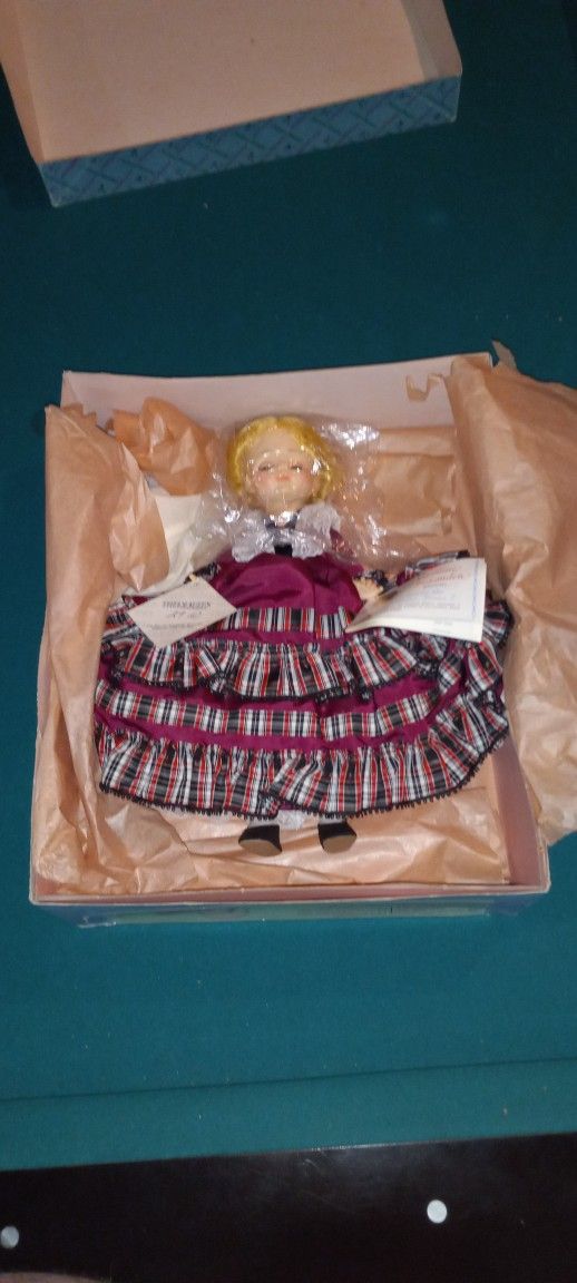 VINTAGE MADAME ALEXANDER FIRST LADY DOLL COLLECTION SERIES 2 BETTY TAYLOR BLISS IN BOX