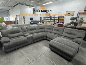 Free Delivery* Like New Gray Sectional Sofa with Recliners and Chaise Lounge! 