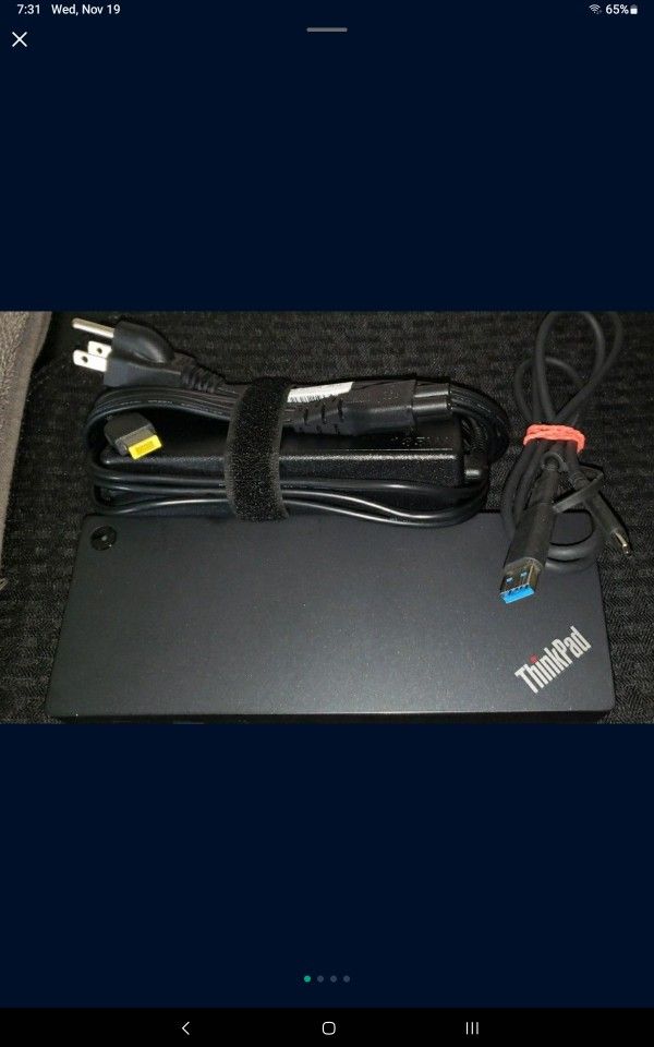 Lenova Hybrid Think Pad  USB - C   With  USB - A  Dock With Plugs. Trade Opportunity 