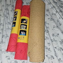 Shelf liner 2 X small & 1 Big