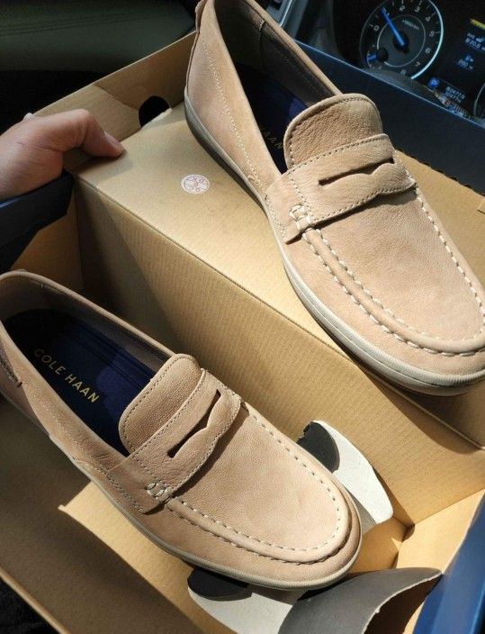 Cole Haan Claude Penny Loafers Size 10 for Sale in Downers 