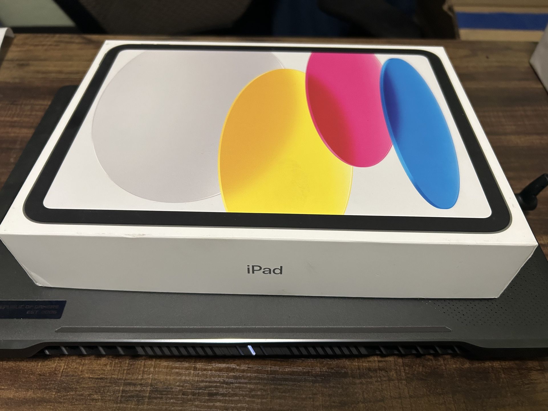 iPad A16 (Wi-Fi) 128GB BUNDLE