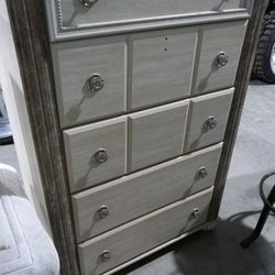 Tall Drawer Chest - Comoda Alta