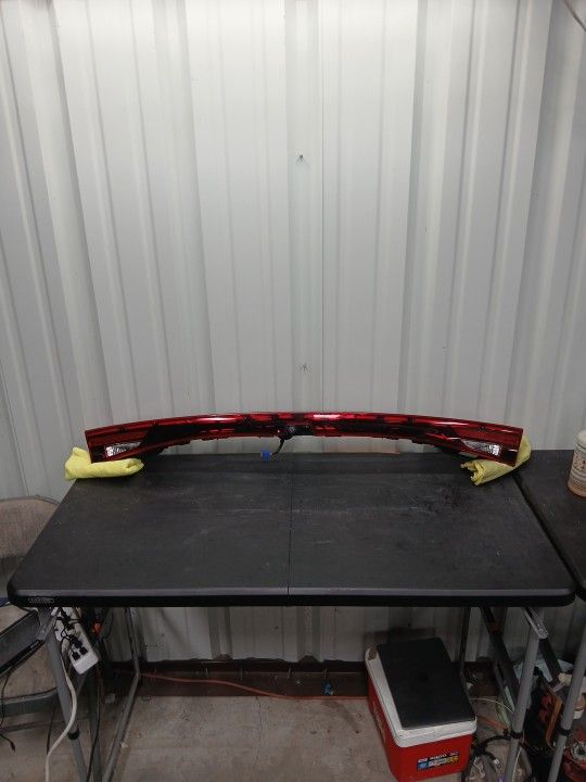 2021 2022 2023 2024 2025 Kia K5 Rear Center Tail Light Halogen OEM