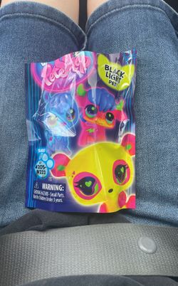 Littlest Pet Shop Black Light Pet