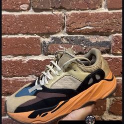 Yeezy 700 Enflame Size 9