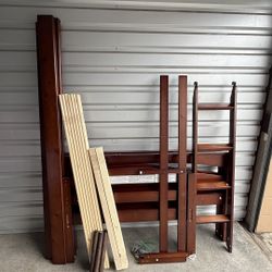 Full/twin Wood Bunk Bed