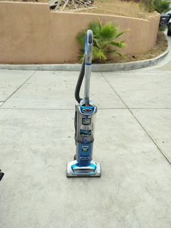 Vacuum cleaner