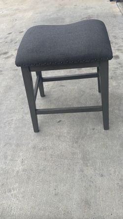 Bar stool