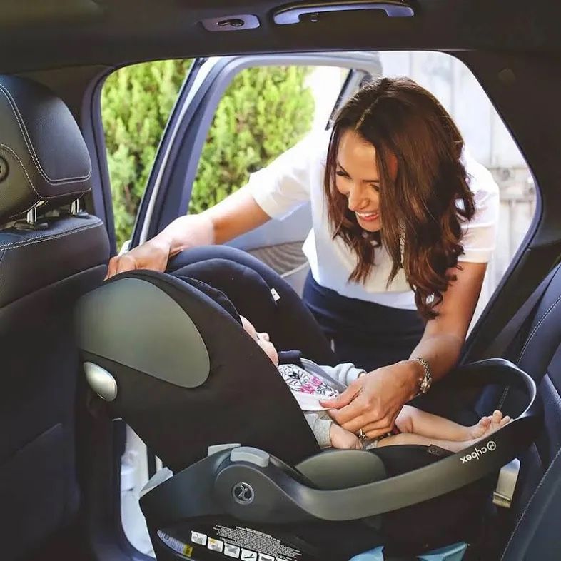 maxi cosi columpio Maxi-Cosi Cassia Inteligente para Bebés para Infantes, Columpio Portátil Plegable con Música, Rotación de 360°, 5 Velocidades, 12 Melodías, Tela EcoCare, Sensor de Movimiento Automático, 2 : Productos para Animales Casting Rods Model:VIC80HF Evenflo - Infant Car Cassia was made to 107532