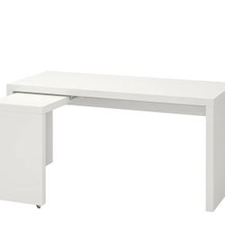 Ikea Malm Desk, Assembled with Chair.