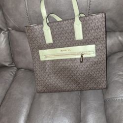 All Brand New  275 For All Or 80 Pice 