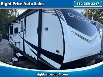 2019 Keystone Outback