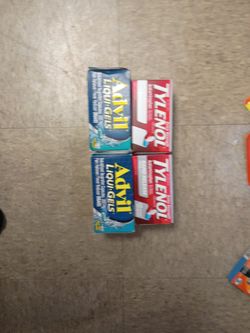 Tylenol And Advil 4 Boxes 2 And 2priceincludesall4