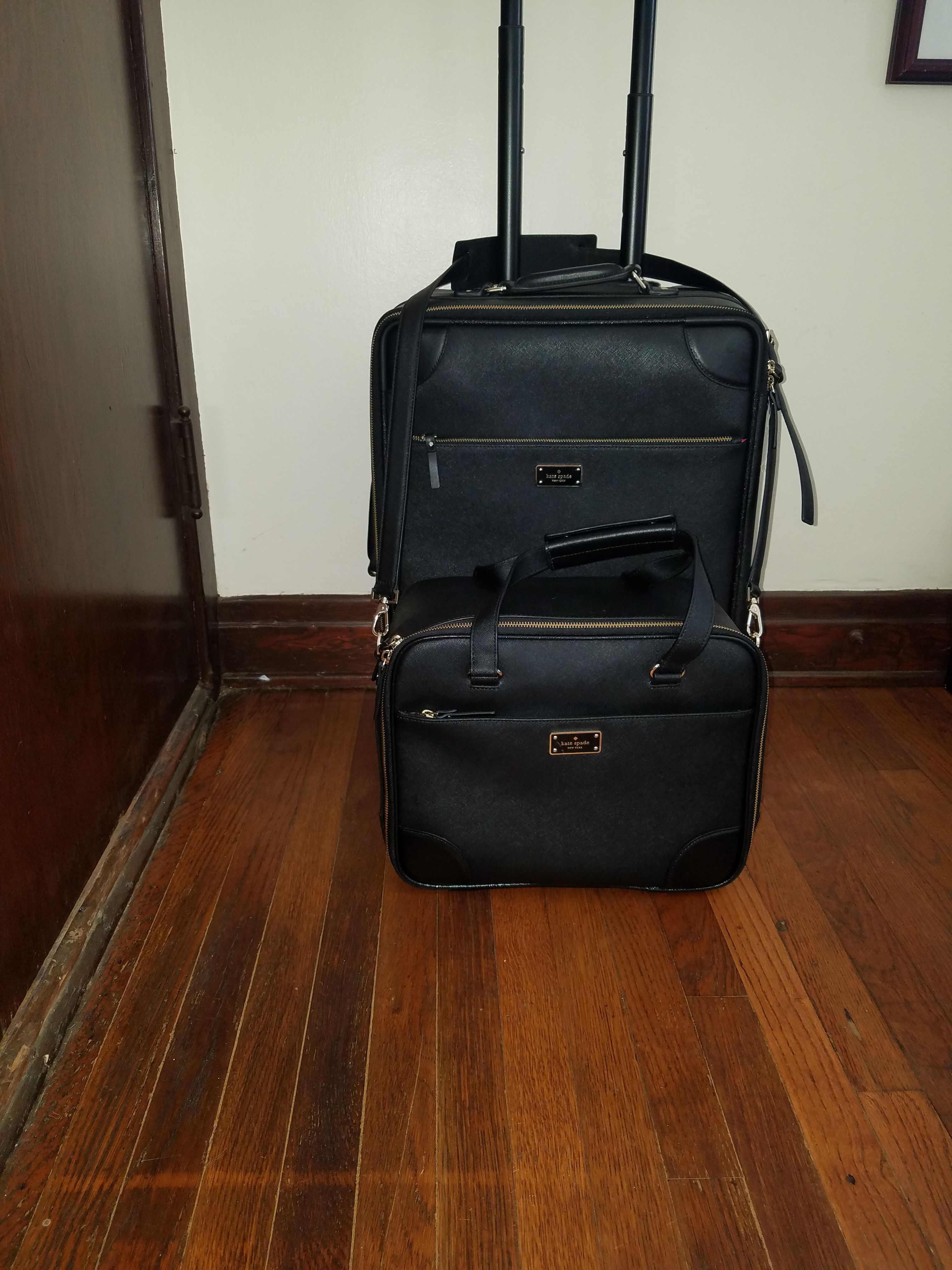 Kate spade luggage set for Sale in Anaheim, CA - OfferUp