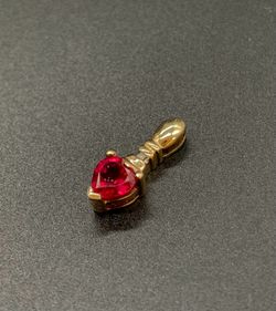 1/2" RED HEART PENDANT #17522