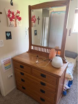 Oak wood mission style dresser