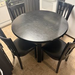 Small Round Dining Table w/ 4 Chairs 