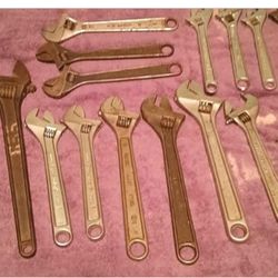 Wrenches Adjustable