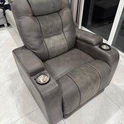 3 recliner seat with led and storage
