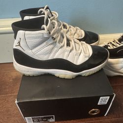 jordan 11 gratitude size 10 with box
