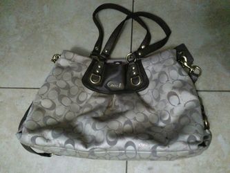 Coach purse - great condition - authentic