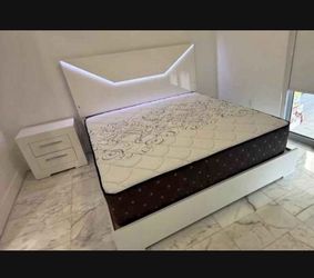 Queen Bed White Glossy Led Lights