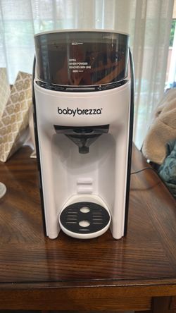 Baby Brezza Formula Pro Baby Bottle Maker