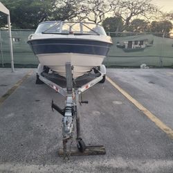 2005 BAYLINER 185 BR 3.0L MERCURY AND TRAILER