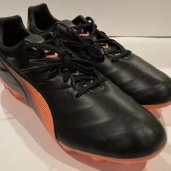 Brand New Puma Pro 21 FG  Soccer Cleats Black Orange Men Size 10.5
