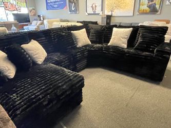 4pc Panda black thick plush cord sectional new just arrived was $2899 now $1600 can layaway can finance etc