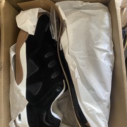 Axion Footwear Official Black / Gum / White Size 10 New Axion Skateboarding