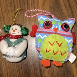 knitted owl & snowman ornaments lot