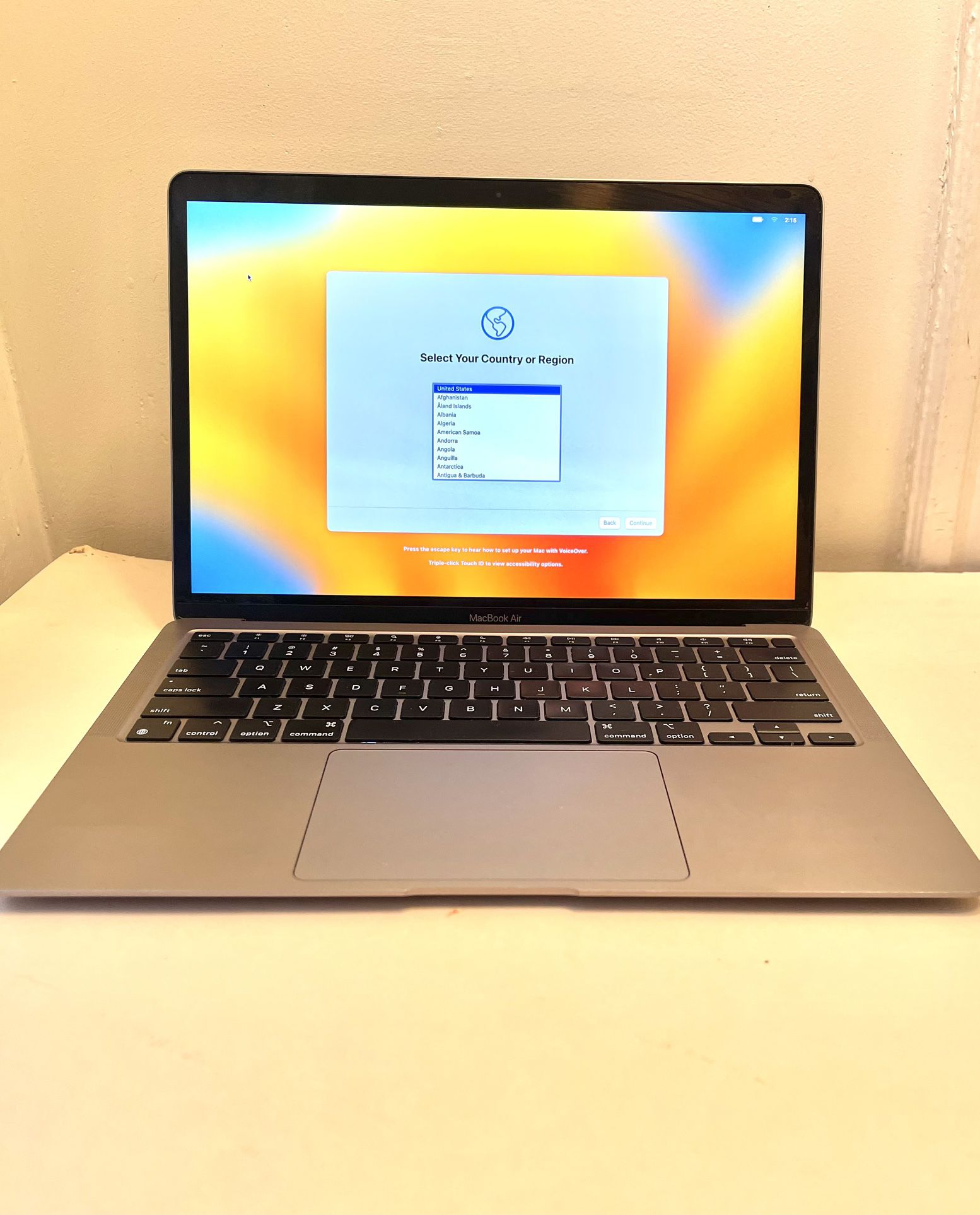 Apple MacBook Air 13in (128GB SSD, M1, 8GB) Laptop - Silver