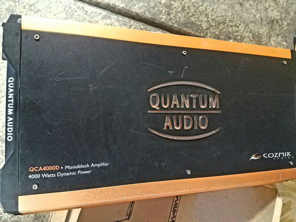 Quantum audio cozmik series 4,000 watt